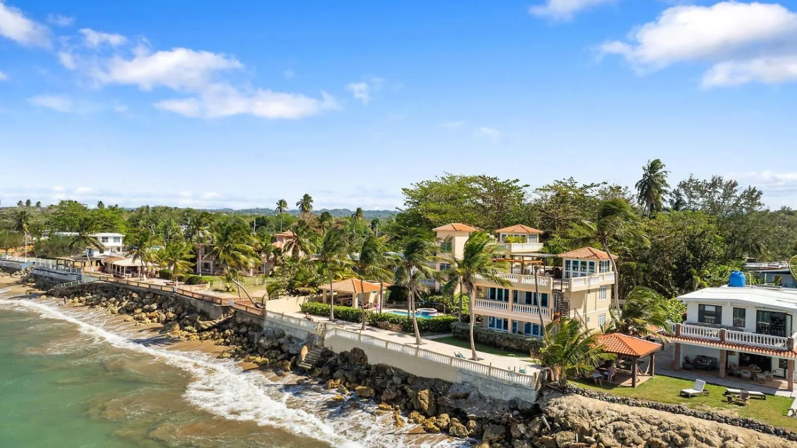 Appartement Beachfront Getaway At Ocean View Castle Condo Aguada Porto Rico